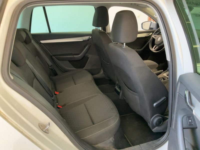 Skoda Octavia 2.0 TDI Edition 2015 – снимка 19