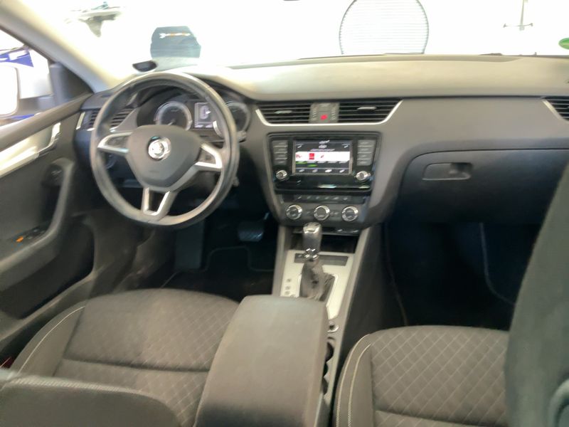 Skoda Octavia 2.0 TDI Edition 2015 – снимка 17