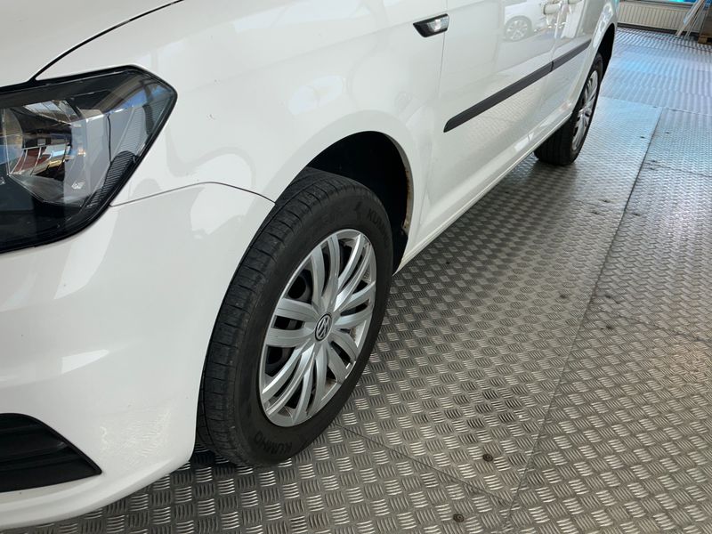 Volkswagen Caddy 2.0 TDI Trendline 4Motion BlueMotion Tech 2016 – снимка 30