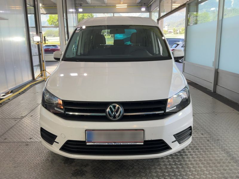 Volkswagen Caddy 2.0 TDI Trendline 4Motion BlueMotion Tech 2016 – снимка на щета 14