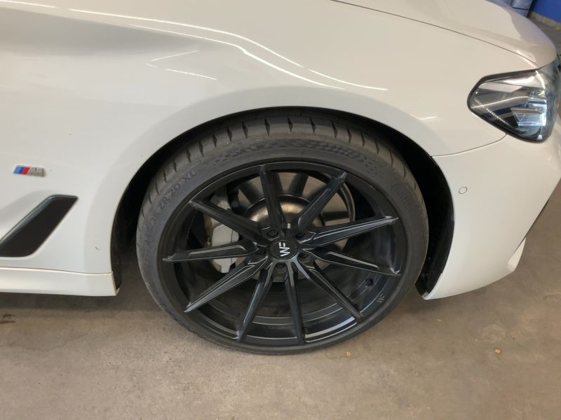 BMW 5er 530i Mild-Hybrid M Sport 2022 – снимка 11