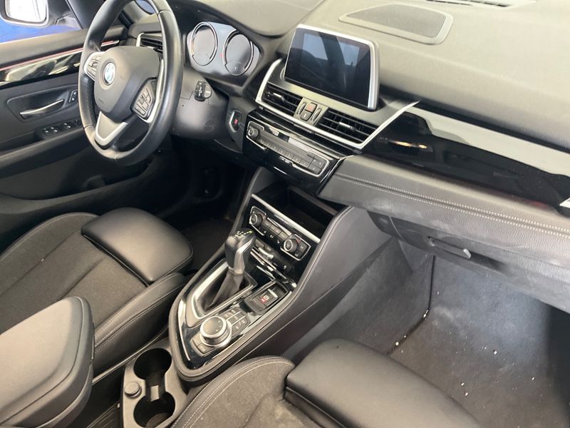 BMW 2er 225xe Active Tourer Sport Line 2019 – снимка 29