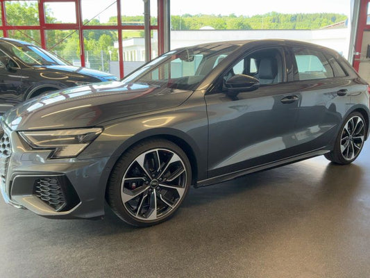 Audi S3 Sportback 2.0 TFSI quattro 2023 – снимка 2