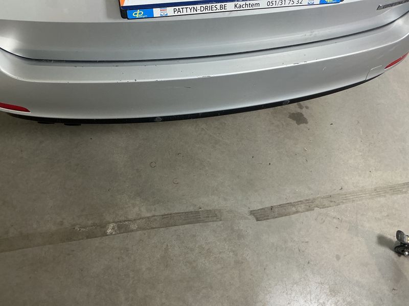 Skoda Superb 1.6 TDI Elegance 2015 – снимка 38