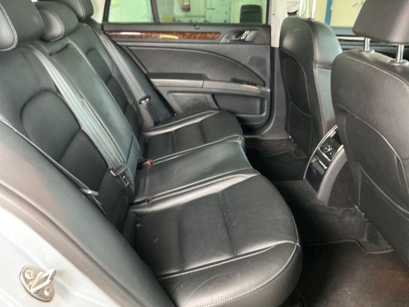 Skoda Superb 1.6 TDI Elegance 2015 – снимка 35