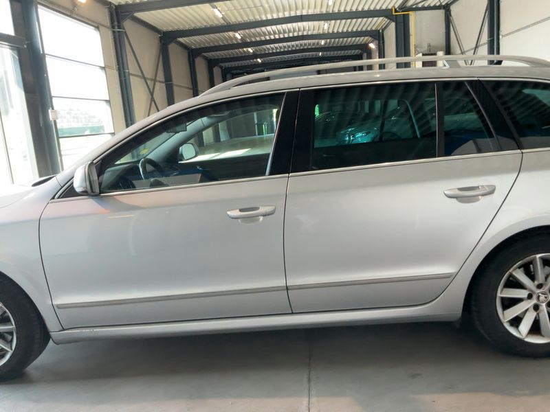 Skoda Superb 1.6 TDI Elegance 2015 – снимка 4