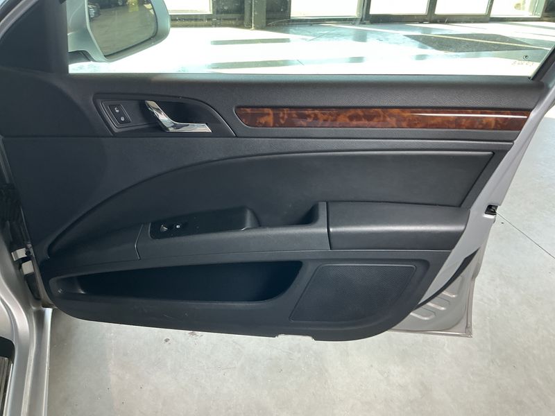 Skoda Superb 1.6 TDI Elegance 2015 – снимка 32