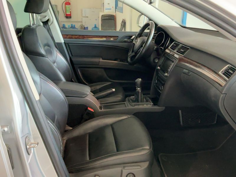 Skoda Superb 1.6 TDI Elegance 2015 – снимка 17