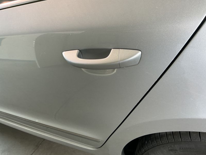 Skoda Superb 1.6 TDI Elegance 2015 – снимка 28