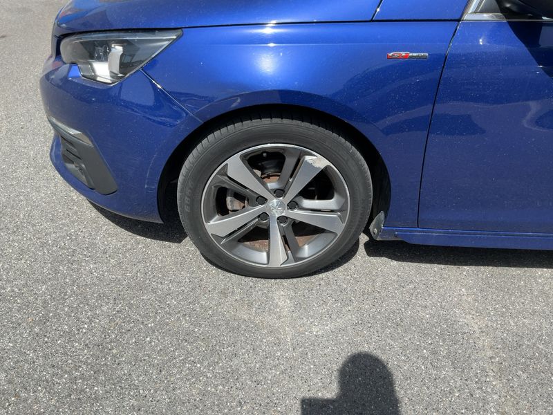 Peugeot 308 1.5 Blue-HDi Allure 2018 – снимка 3