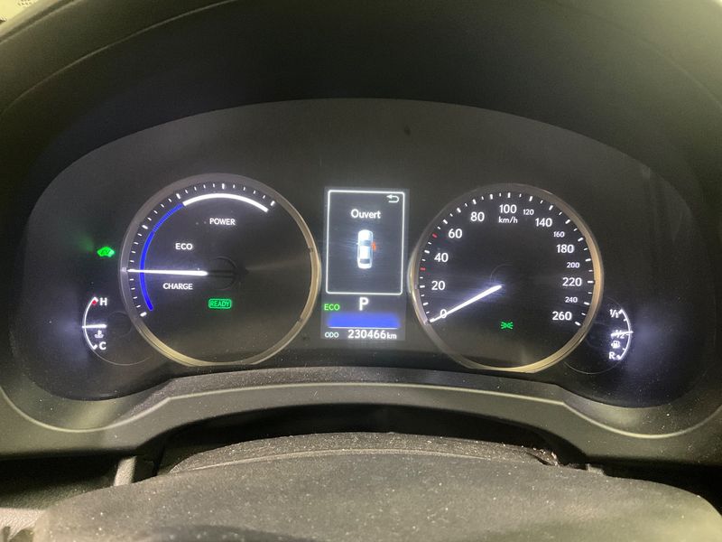 Lexus IS-Serie IS 300h Pack 2020 – снимка 18