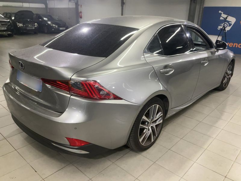 Lexus IS-Serie IS 300h Pack 2020 – снимка 8