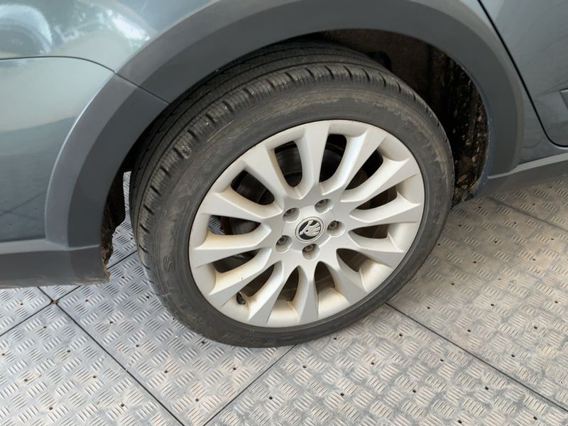 Skoda Octavia 2.0 TDI Scout 4x4 2015 – снимка 9
