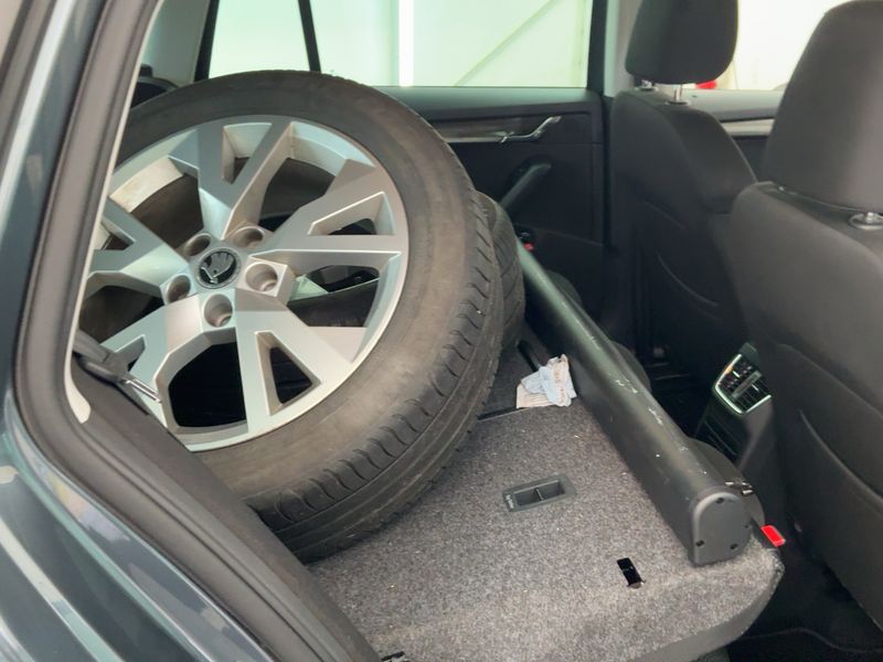 Skoda Octavia 2.0 TDI Scout 4x4 2015 – снимка 20