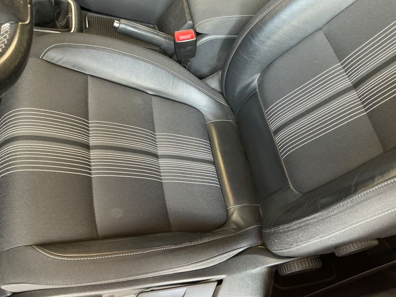 Volkswagen Golf VI Plus 1.2 TSI Match BlueMotion Tech 2012 – снимка 28