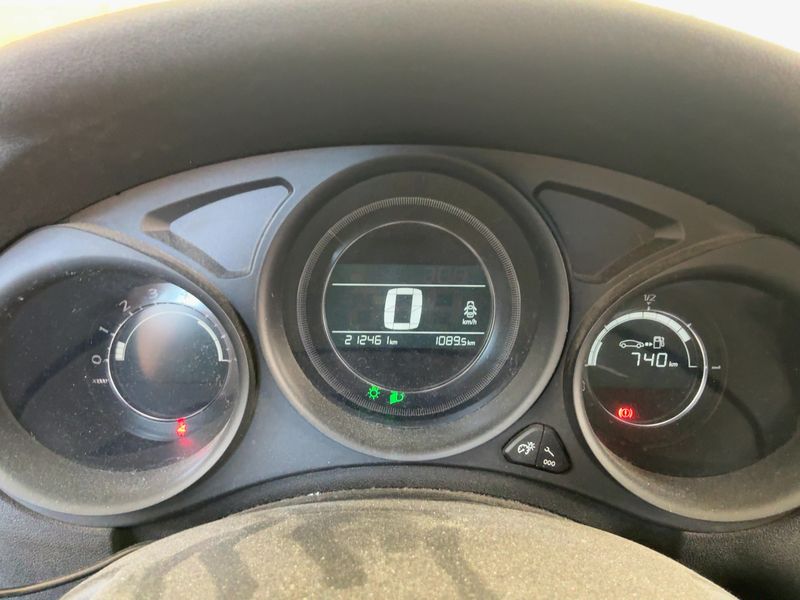 Citroen C4 1.6 Blue-HDi Feel Edition 2015 – снимка 18
