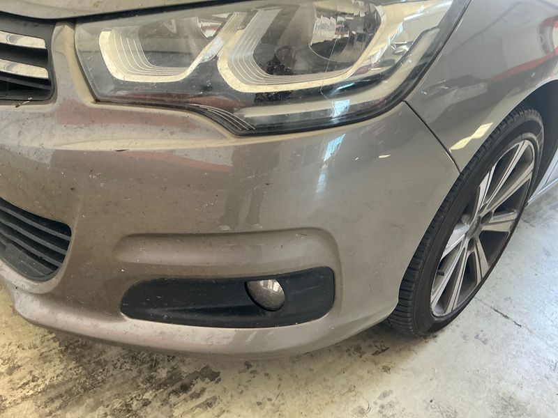 Citroen C4 1.6 Blue-HDi Feel Edition 2015 – снимка 38