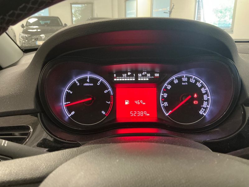 Opel Corsa 1.4 Edition 2018 – снимка 18