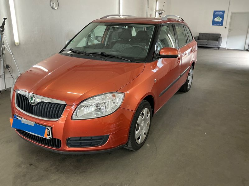 Skoda Fabia 1.4 Ambiente 2008 – снимка 1