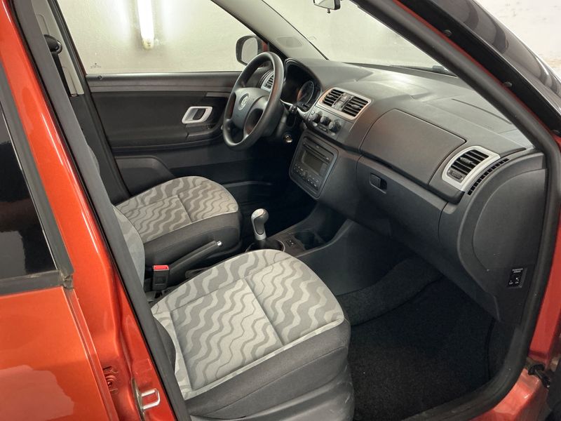 Skoda Fabia 1.4 Ambiente 2008 – снимка 3