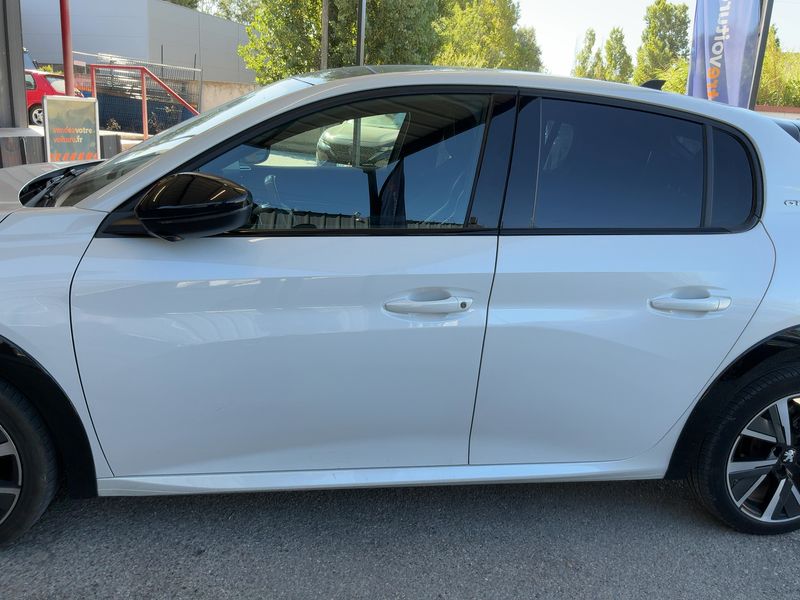 Peugeot 208 1.2 PureTech GT 2022 – снимка 4