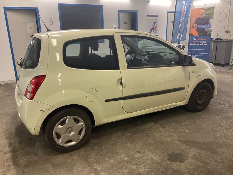 Renault Twingo 1.2 Authentique 2011 – снимка 2