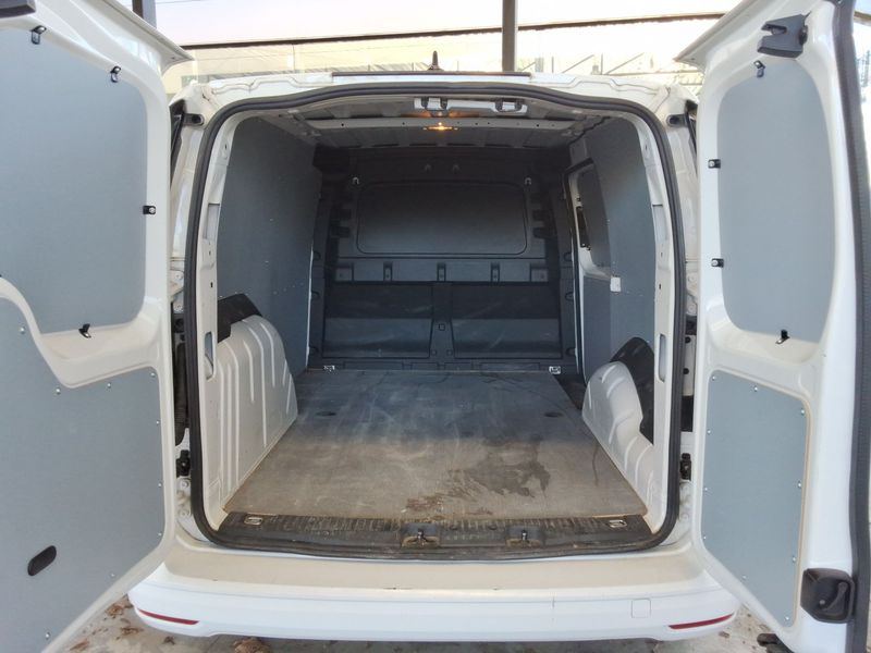 Volkswagen Caddy 1.5 TSI Maxi 2025 – снимка 13
