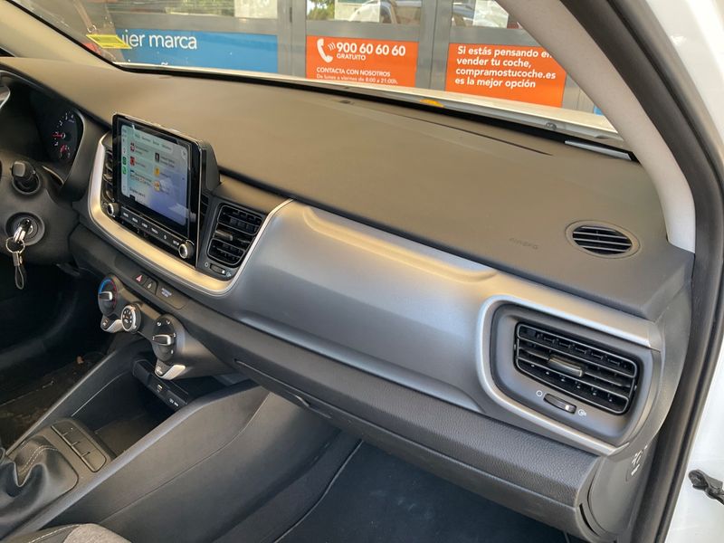 Kia Stonic 1.2 Drive 2022 – снимка 22