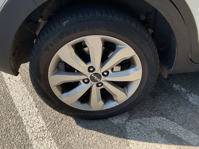 Kia Stonic 1.2 Drive 2022 – снимка 9