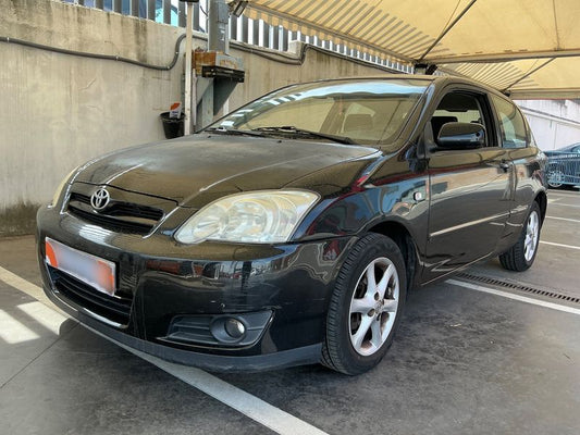 Toyota Corolla 1.6 Compact 2004 – снимка 1
