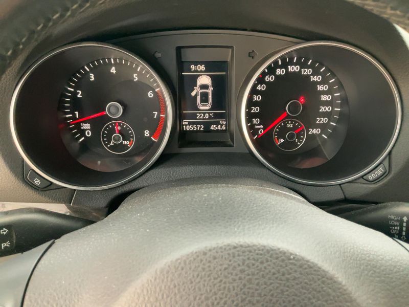 Volkswagen Golf VI 1.2 TSI Exclusive 2012 – снимка 18