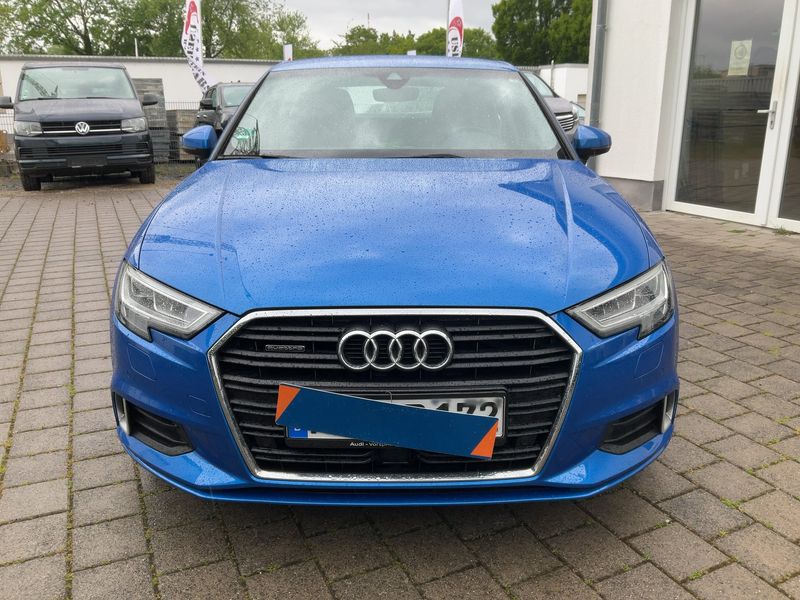 Audi A3 Limousine 2.0 TFSI quattro Sport 2018 – снимка 14