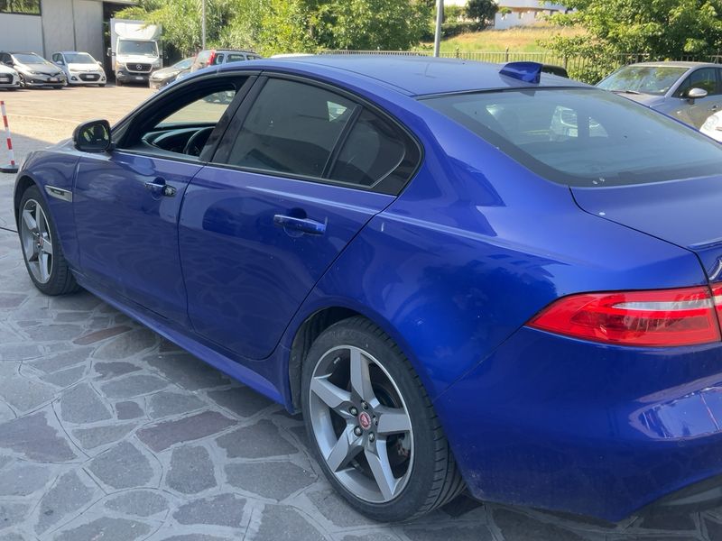 Jaguar XE 25d R-Sport AWD 2017 – снимка 6