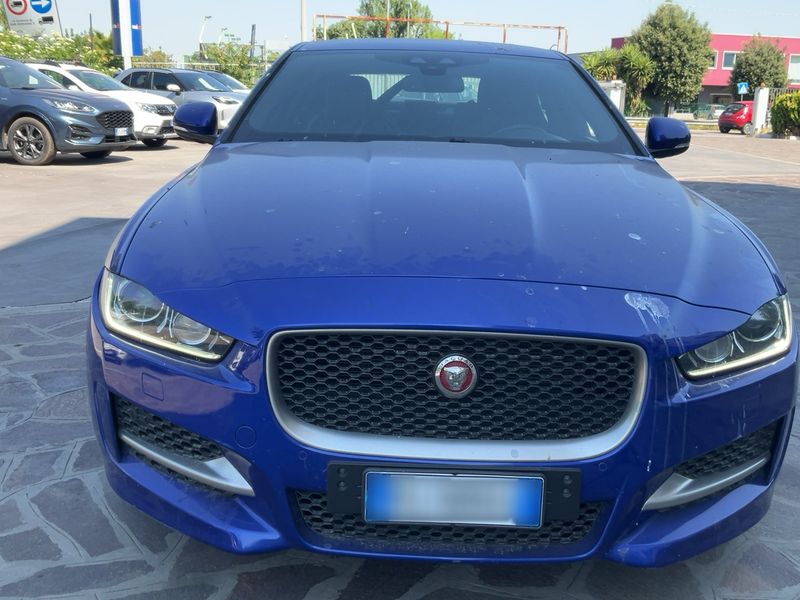 Jaguar XE 25d R-Sport AWD 2017 – снимка 14