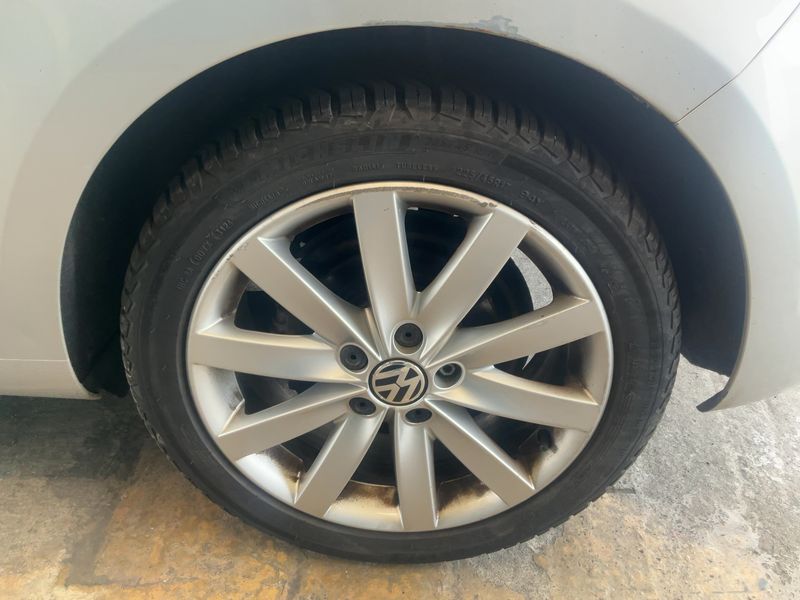 Volkswagen Golf VI 1.6 TDI 2011 – снимка 18