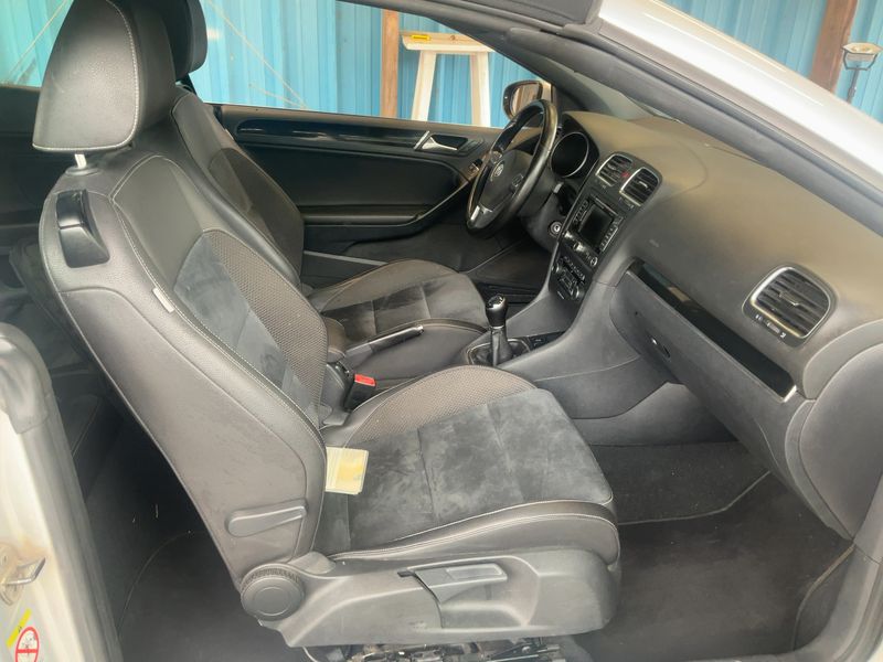 Volkswagen Golf VI 1.6 TDI 2011 – снимка 11