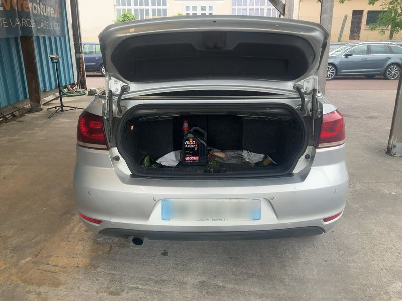 Volkswagen Golf VI 1.6 TDI 2011 – снимка 10