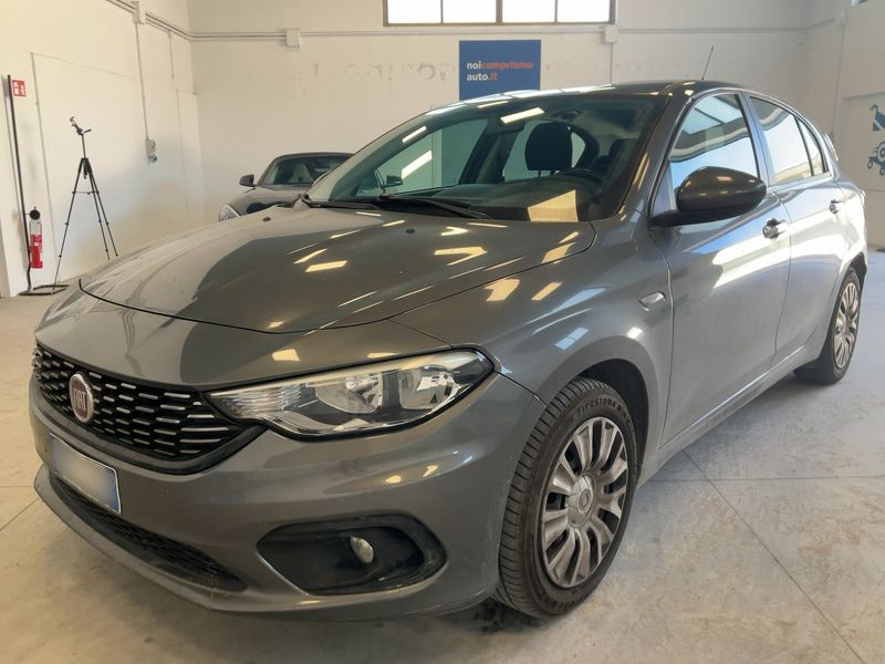 Fiat Tipo 1.3 M-Jet Easy 2017 – снимка 1