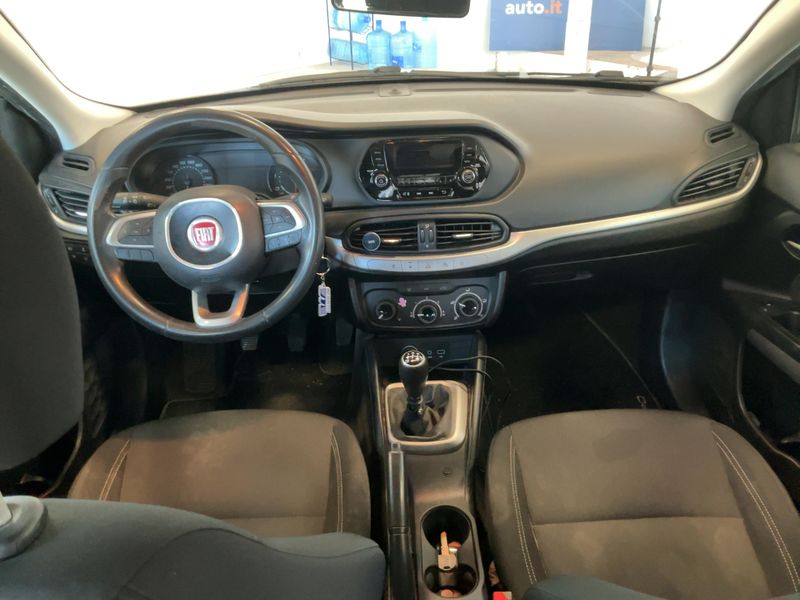 Fiat Tipo 1.3 M-Jet Easy 2017 – снимка 17