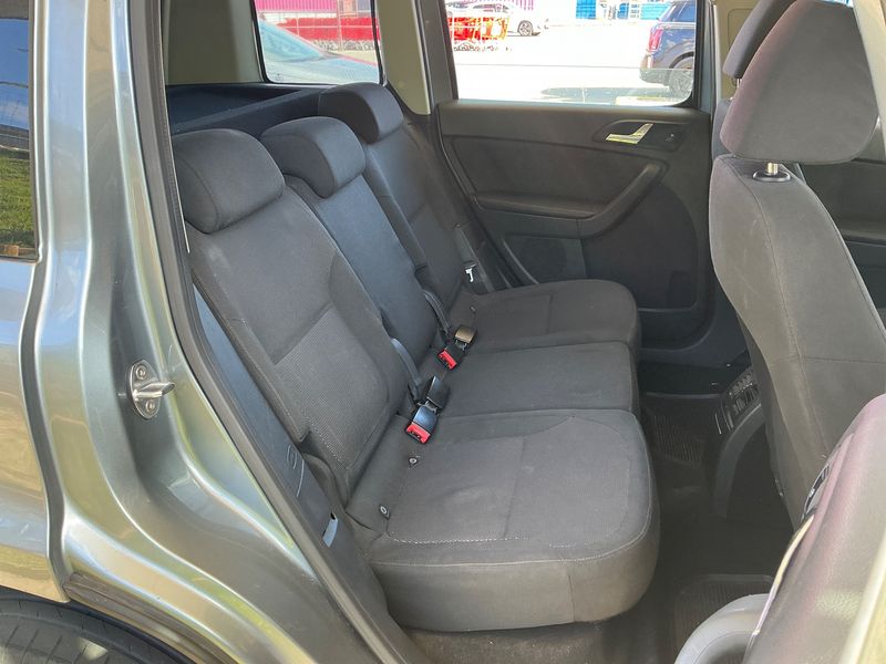 Skoda Yeti 1.6 TDI GreenLine 2011 – снимка 14