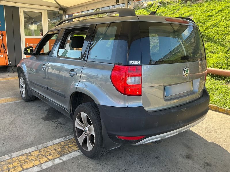 Skoda Yeti 1.6 TDI GreenLine 2011 – снимка 3