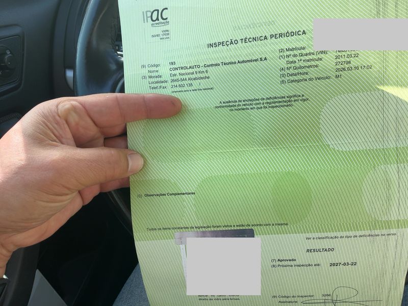 Skoda Yeti 1.6 TDI GreenLine 2011 – снимка 24