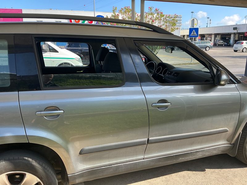 Skoda Yeti 1.6 TDI GreenLine 2011 – снимка на щета