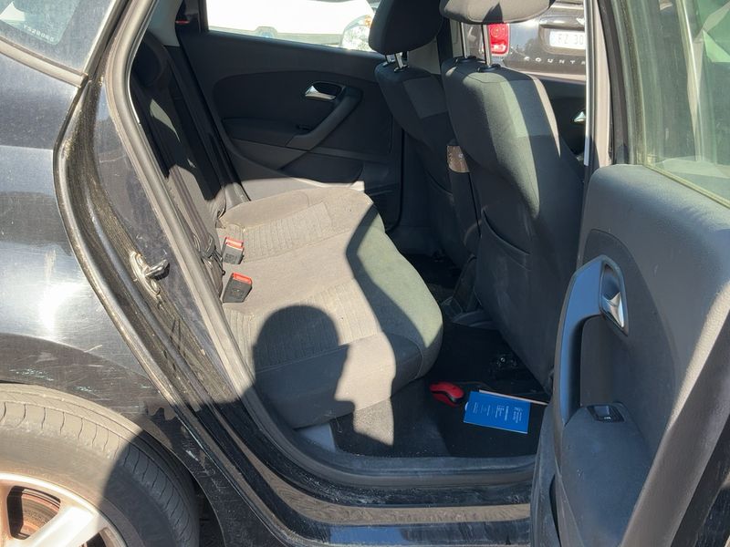 Volkswagen Polo 1.6 TDI Comfortline 2011 – снимка 19