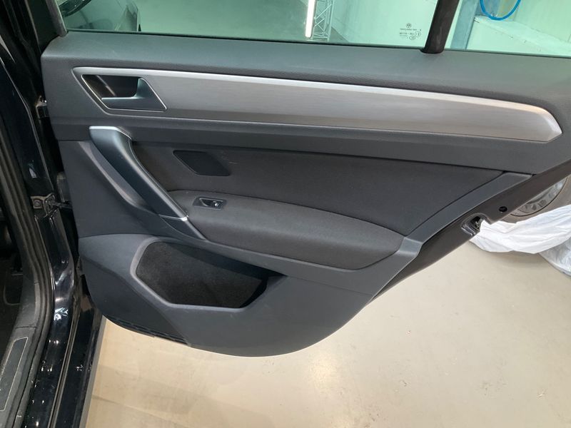 Volkswagen Golf VII Sportsvan 1.6 TDI Comfortline BlueMotion Tech 2014 – снимка 24