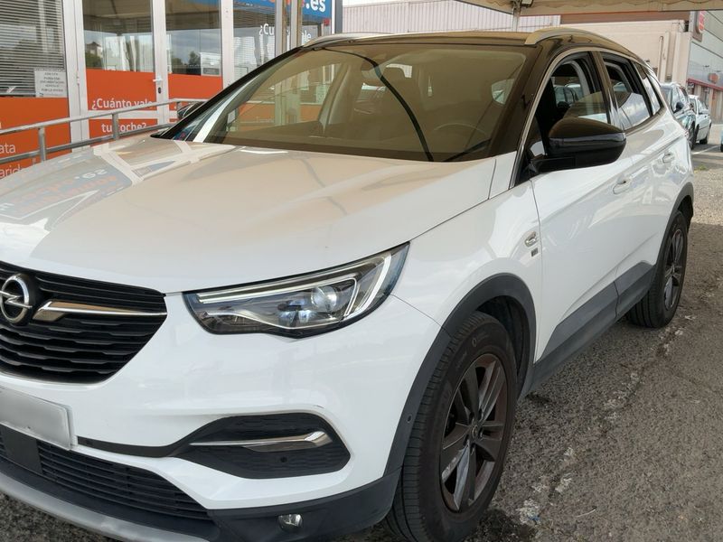 Opel Grandland X 1.2 Turbo 120 Jahre 2019 – снимка 2