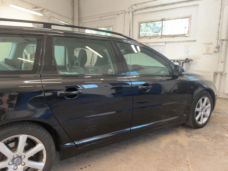 Volvo V70 2.0 D3 Linje Svart 2016 – снимка 10