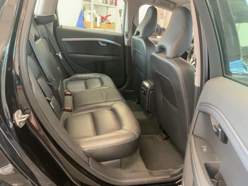 Volvo V70 2.0 D3 Linje Svart 2016 – снимка 20