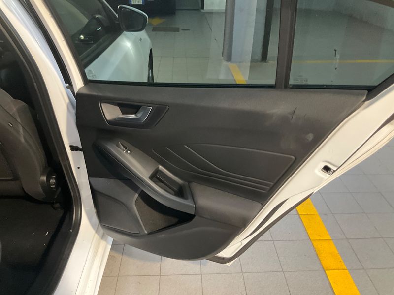Ford Focus 1.0 EcoBoost ST-Line 2019 – снимка 24