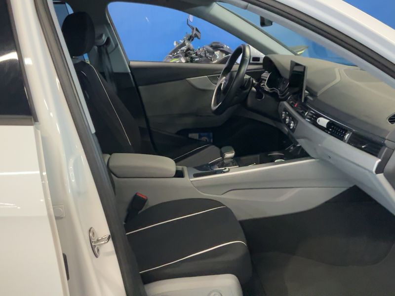 Audi A4 40 TDI Mild-Hybrid 2021 – снимка 16